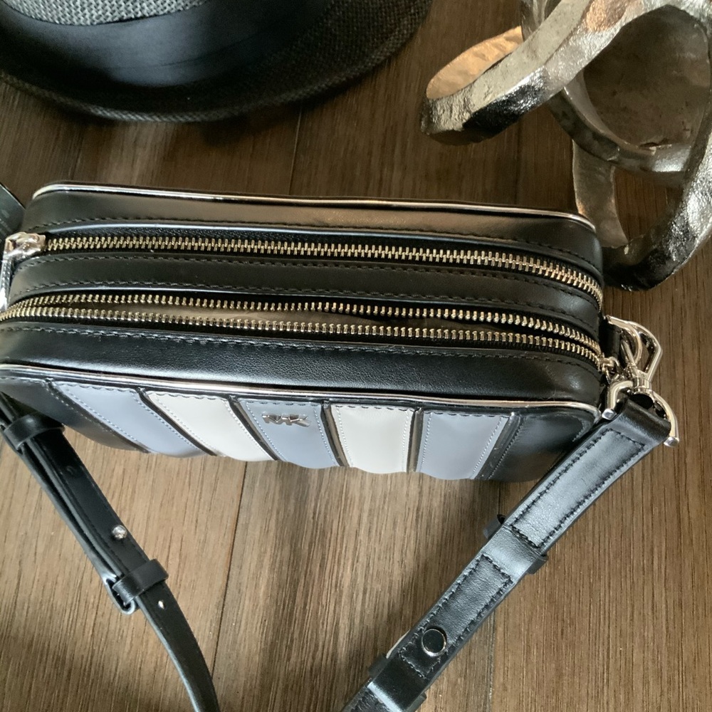 ❌❌sold❌❌Michael Kors - Picture 4 of 7